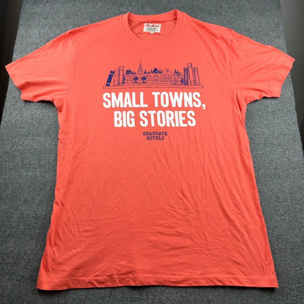 Red Jacket Graphic T-Shirt Women XL Coral Small Towns Big Stories Graduate